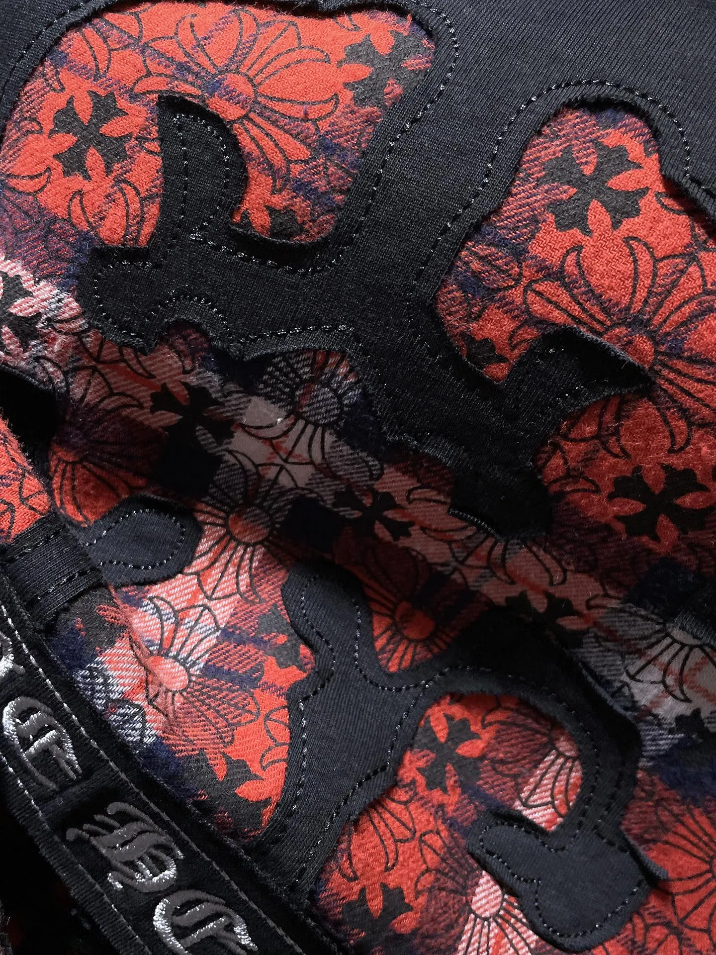 P170 new Chrome Hearts 25ss high version for summer! High-weight, environmentally friendly, high-quality top-quality fabric 260g~285g Krobajian Heavy Industry hand-applied embroidered short-sleeved heavy industry embroidery! ! ! Tens of thousands of needles! ! Counter synchronized replica version 1:1 Recommended colors: black white